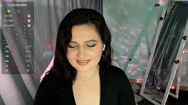 Lei_White