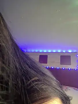 evelinia - Evelinia's free webcam - UK Sex Cams