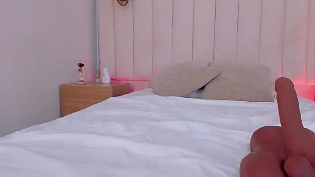 hanna_moonlight_ - Hanna_Moonlight_'s free webcam - UK Sex Cams