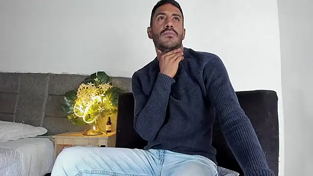 tom_colinn - Tom_colinn's free webcam - UK Sex Cams