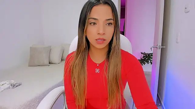Chloe_Rain