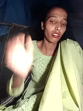 Pinki_thakur_1
