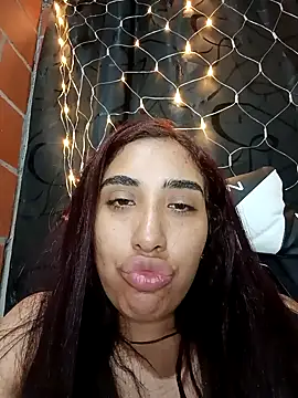 ifeelverywet_andhot
