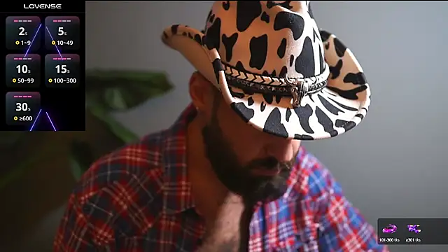 HairyRobxxx live cam screenshot male from Romania on CamSexing – Live Sex Chat & Webcam Shows