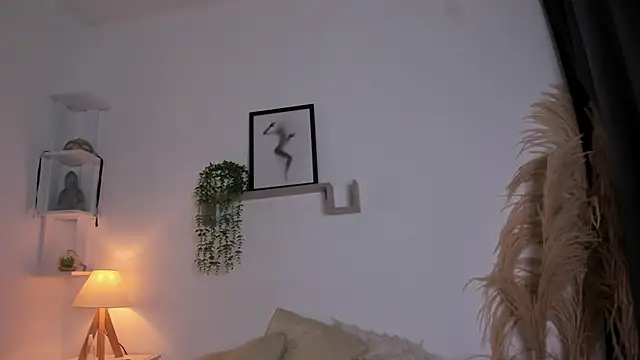 Samanta_Monroe