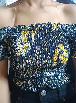 Aashiika1176