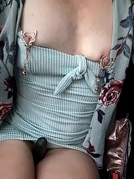 GoldenFlameGoddess