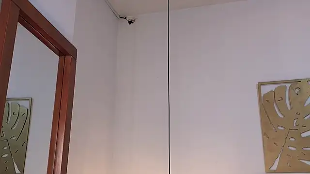 nina_cavaali - Nina_Cavaali's free webcam - UK Sex Cams