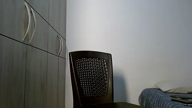 lonelydick2002