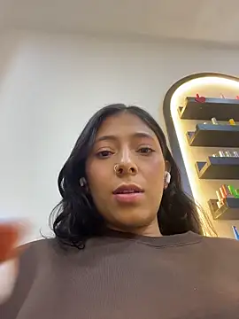 camila3__ - Camila3__'s free webcam - UK Sex Cams