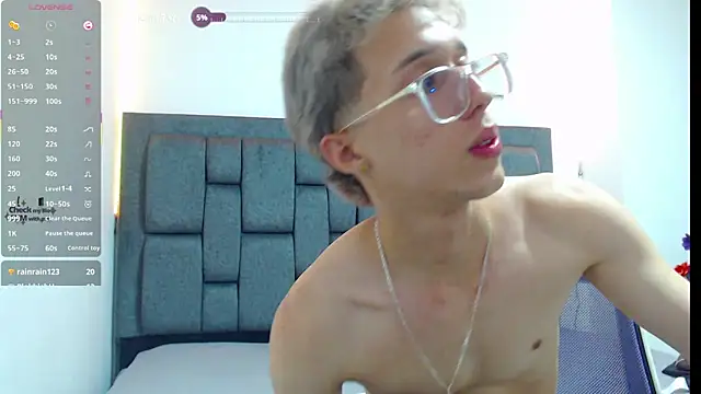 skinny_bigcock02