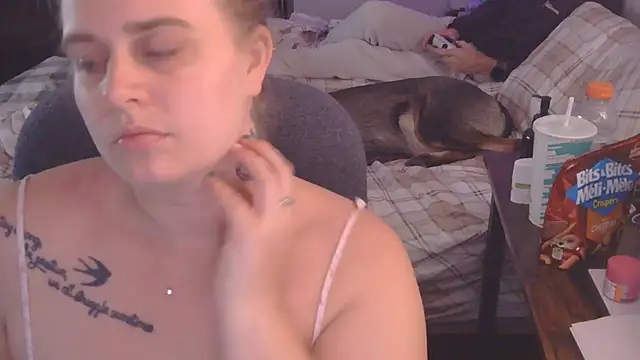 Sexyblonde12344