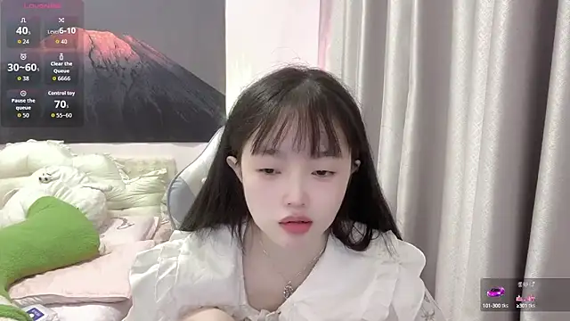 Mia-6688