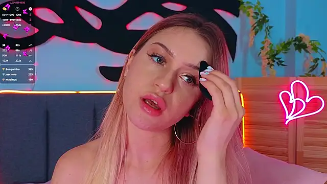 AlinaWalters