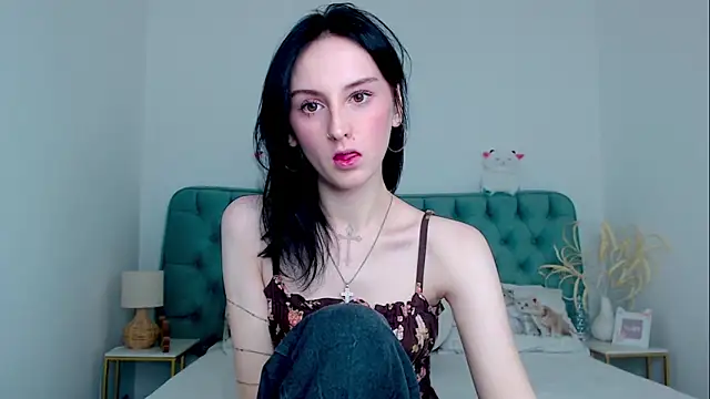 Little_moly999