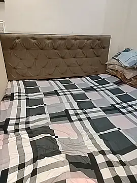 SexyMeera69 Live Webcam on Stripchat
