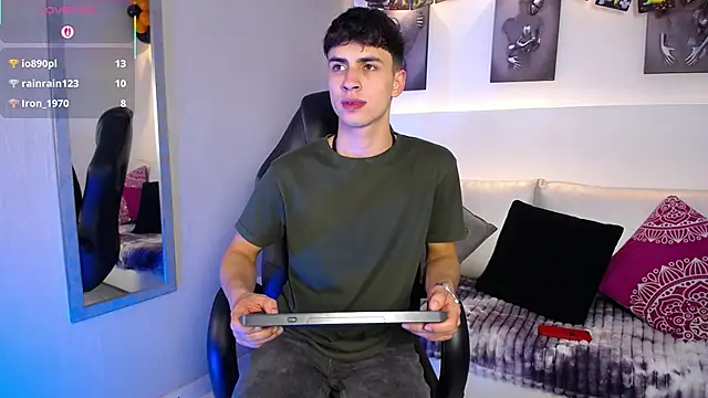 AdrianRinaldi