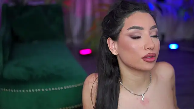 GinaValentinna