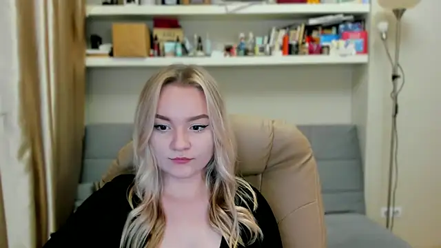 Kara_Smith_