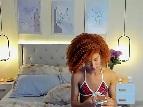 chloe_celeste - Chloe_Celeste's free webcam - UK Sex Cams