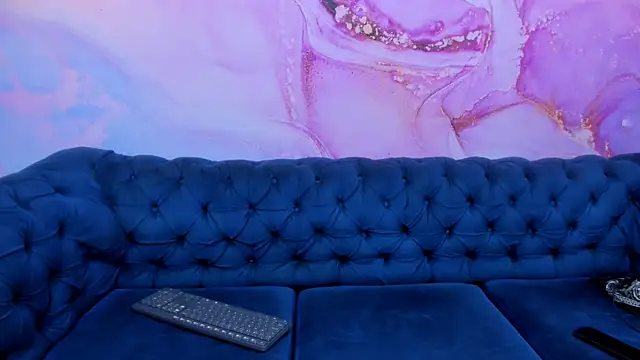 bi_loverss - Bi_Loverss's free webcam - UK Sex Cams