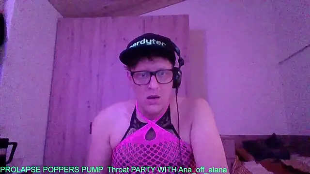 Bigthroaterboy