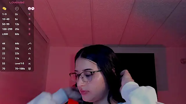Charlotte_greys