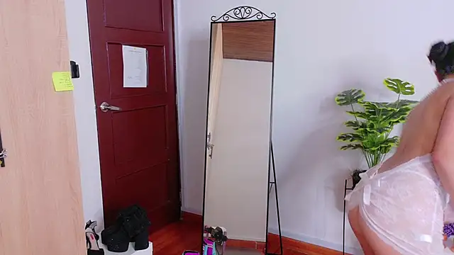 SaritaBratz