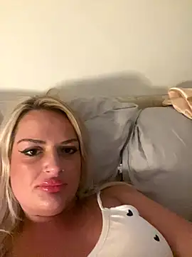 Seductive-SkyeXXX