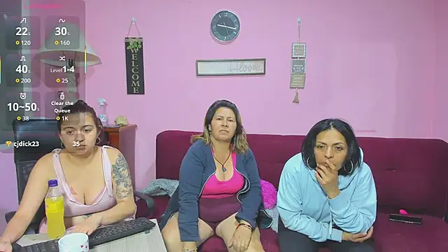 lesbiancuple