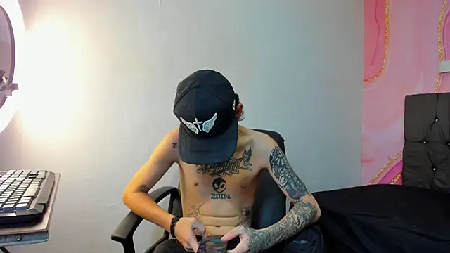 StraightBoy_Nick