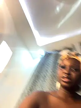 t-booty risky 