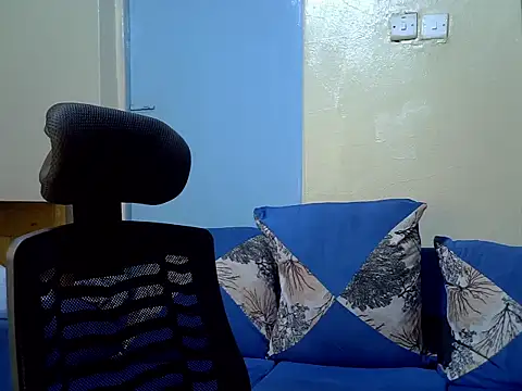 Horny-slut_