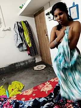 Hotty-Moni
