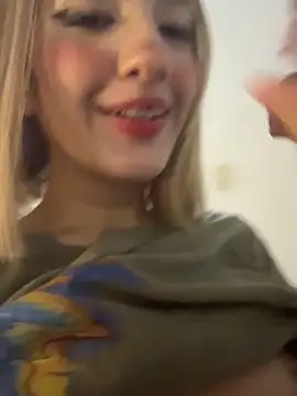 SweetBunnyGF live cam