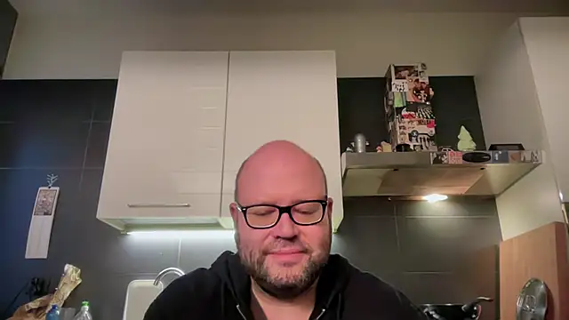  theitalianbear chat room