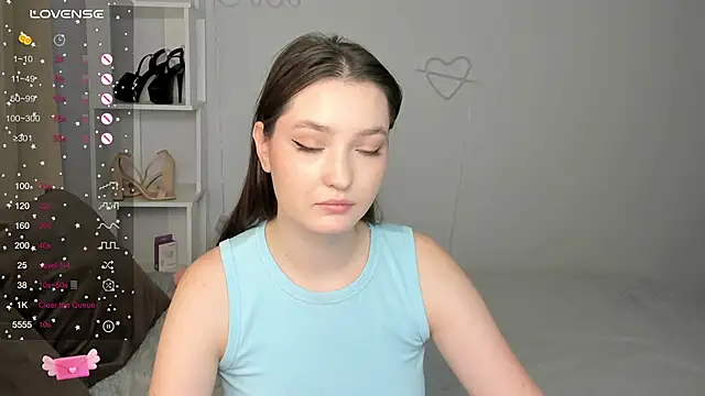 fairyy_moon - Fairyy_Moon's free webcam - UK Sex Cams