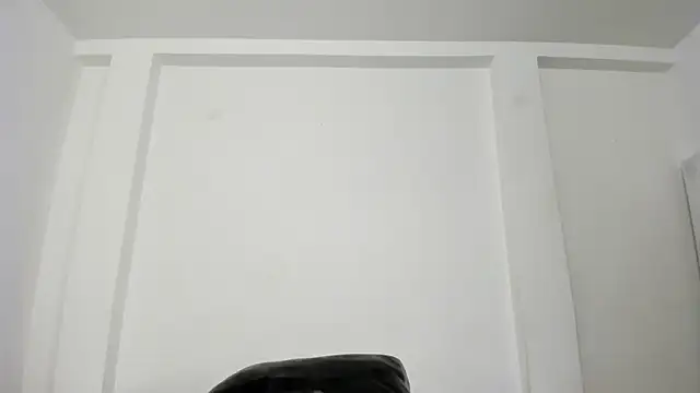Ebony_danik