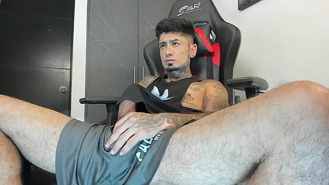 sergiio_mesa27 Live Webcam on Stripchat