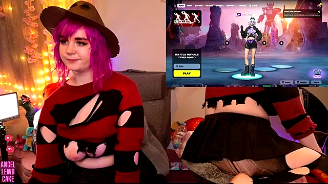  Angel-Lewd-Cake chat room