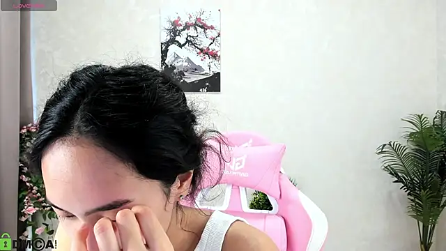 FlirtyAura
