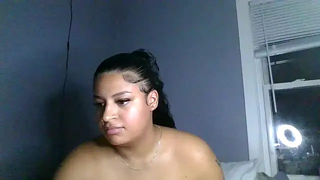 ebonymama23