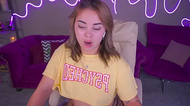 SusieWood on StripChat