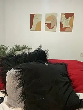 Melanyprada