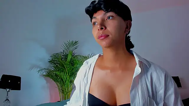 xhenisa_ - Xhenisa_'s free webcam - UK Sex Cams