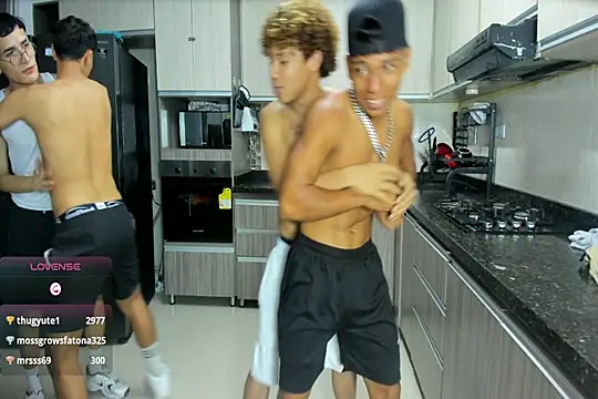 Crazyboys_hot
