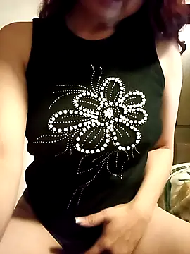 Webcam Model (KITTEN-10)  is live.Free join now!