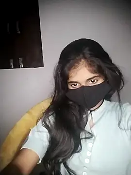 Webcam Model (Sexey-Puja)  is live.Free join now!