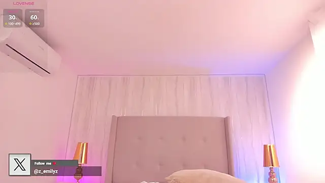 emmiily_z - Emmiily_z's free webcam - UK Sex Cams