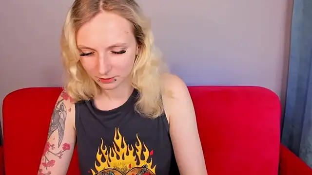 LikiLips
